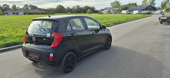Kia Picanto 2012 photo 5