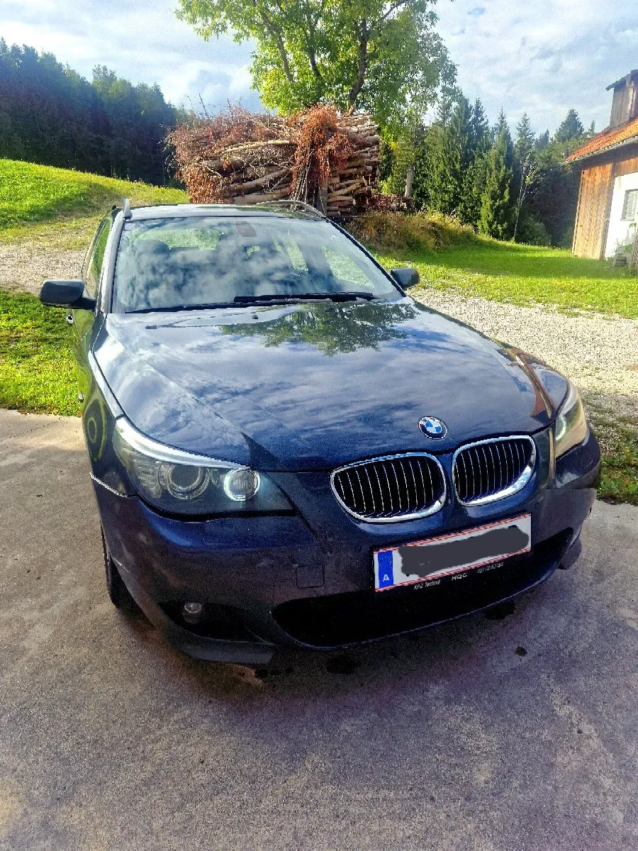 BMW 5 Series 2008 photo 2