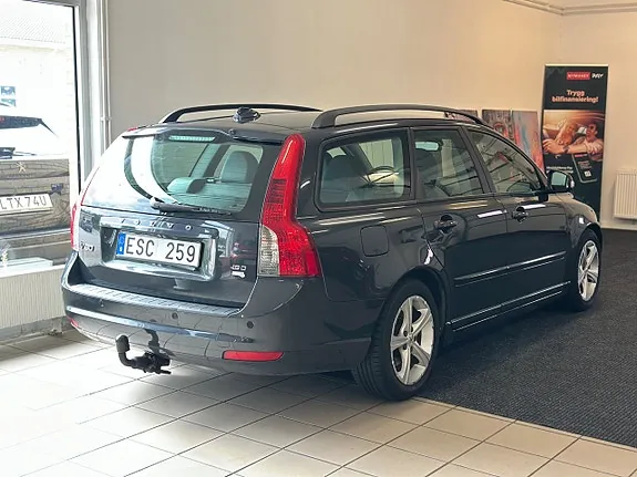 Volvo V50 2010 photo 5
