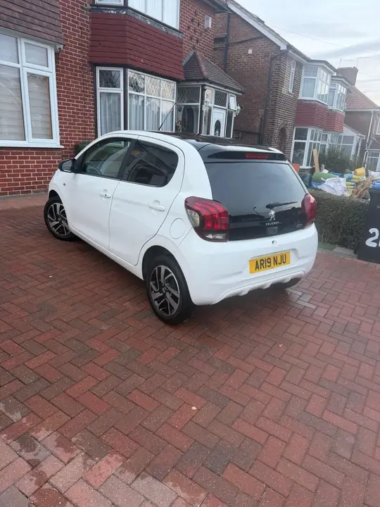 Peugeot 108 2019 photo 2