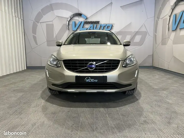 Volvo Xc60 2016 photo 2