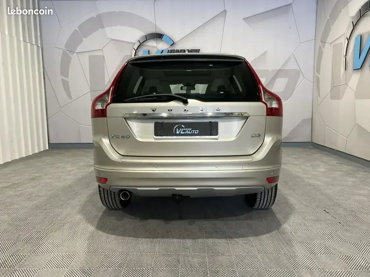 Volvo Xc60 2016 photo 4