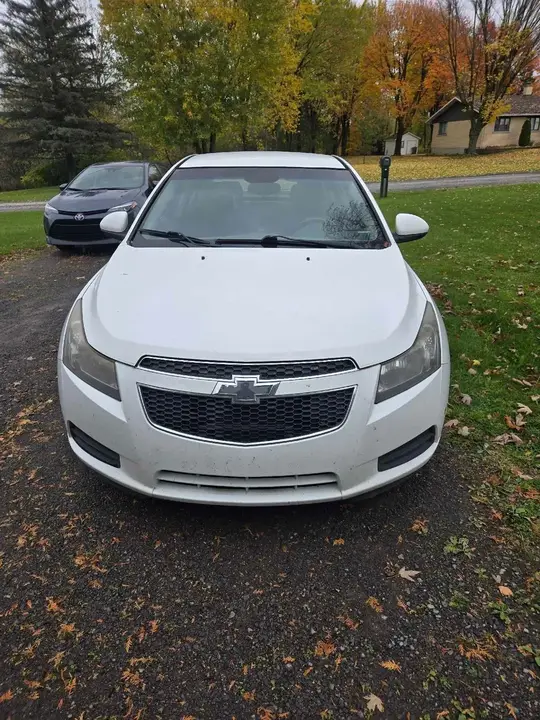 Chevrolet Cruze 2014 photo 2