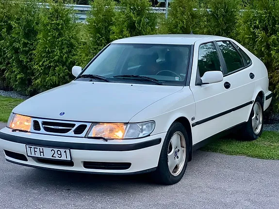 Saab 9-3