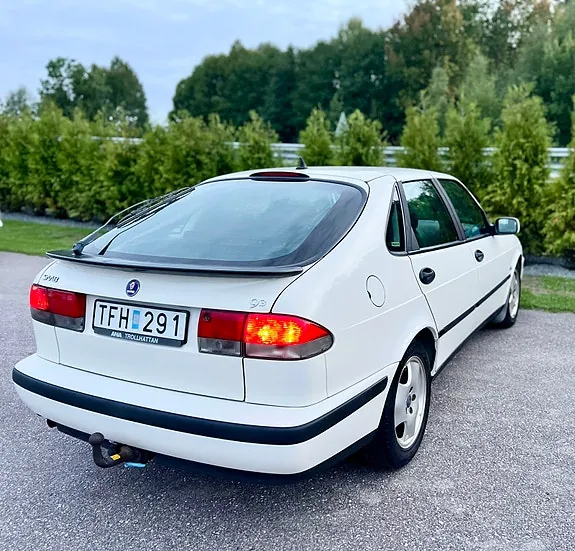 Saab 9-3 2002 photo 4