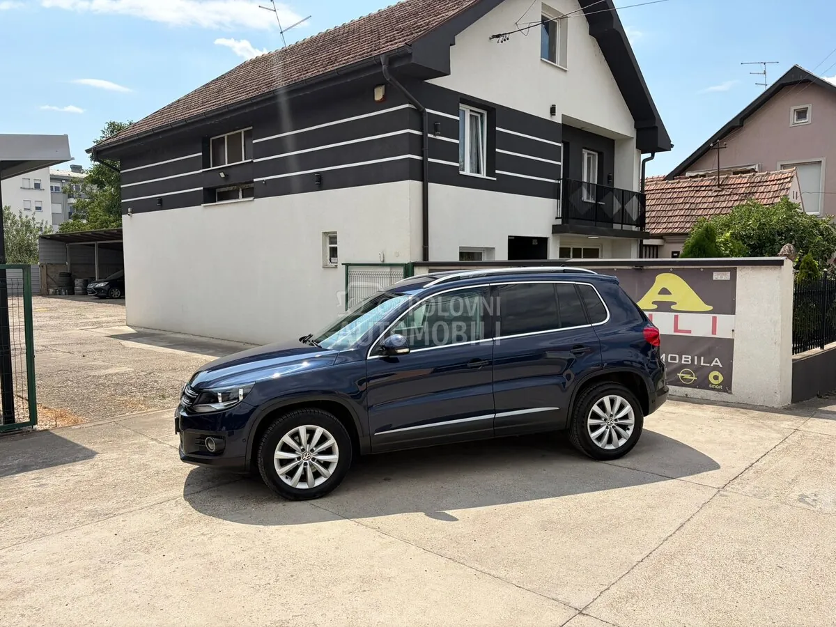 Volkswagen Tiguan 2012 photo 4