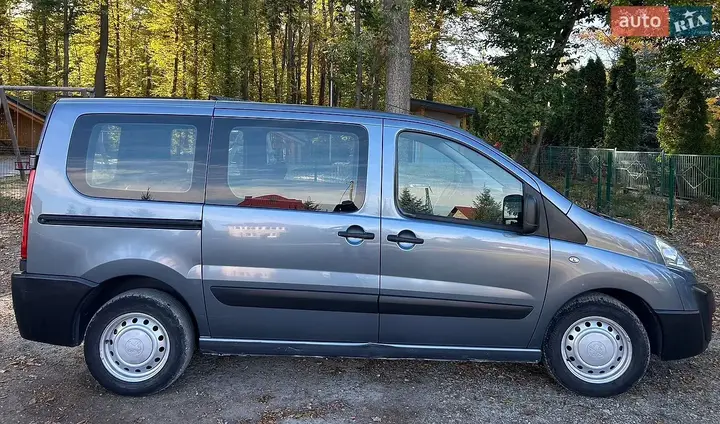Peugeot Expert 2009 photo 4