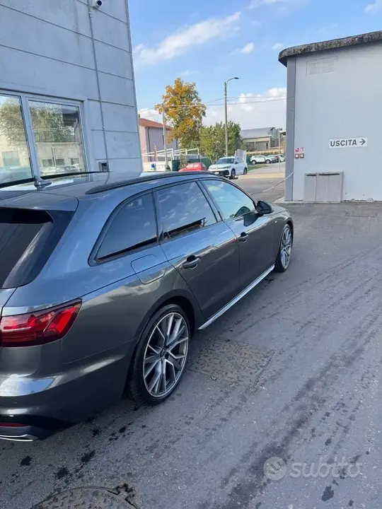 Audi A4 2020 photo 5