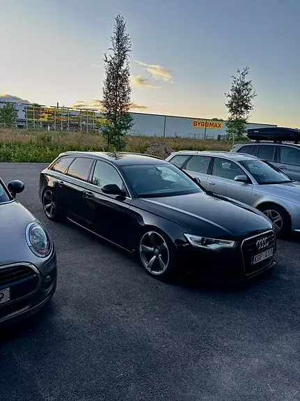 Audi A6 2012 photo 2