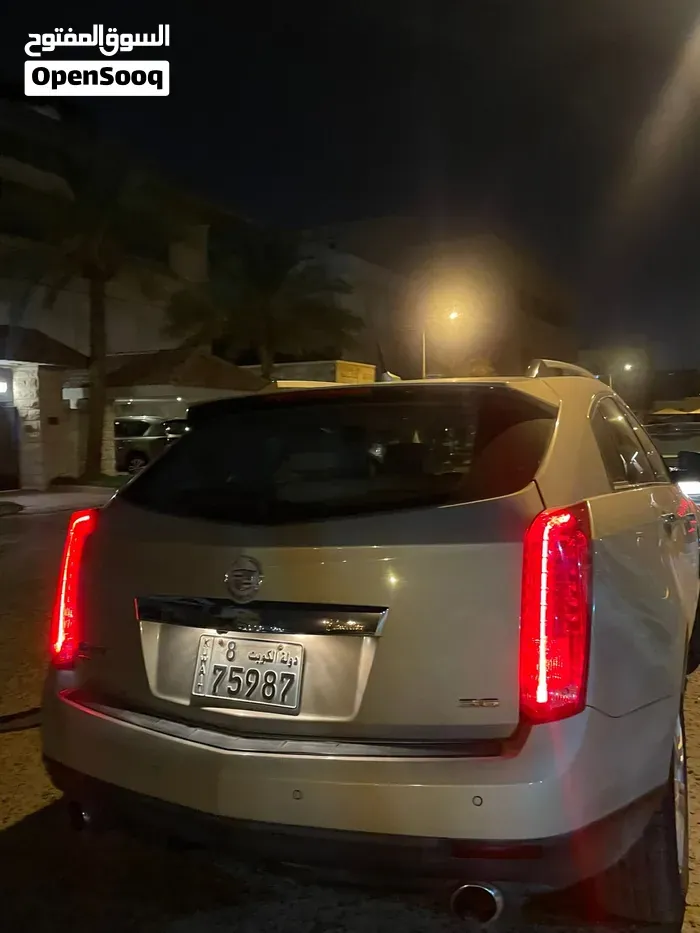 Cadillac Srx 2012 photo 2