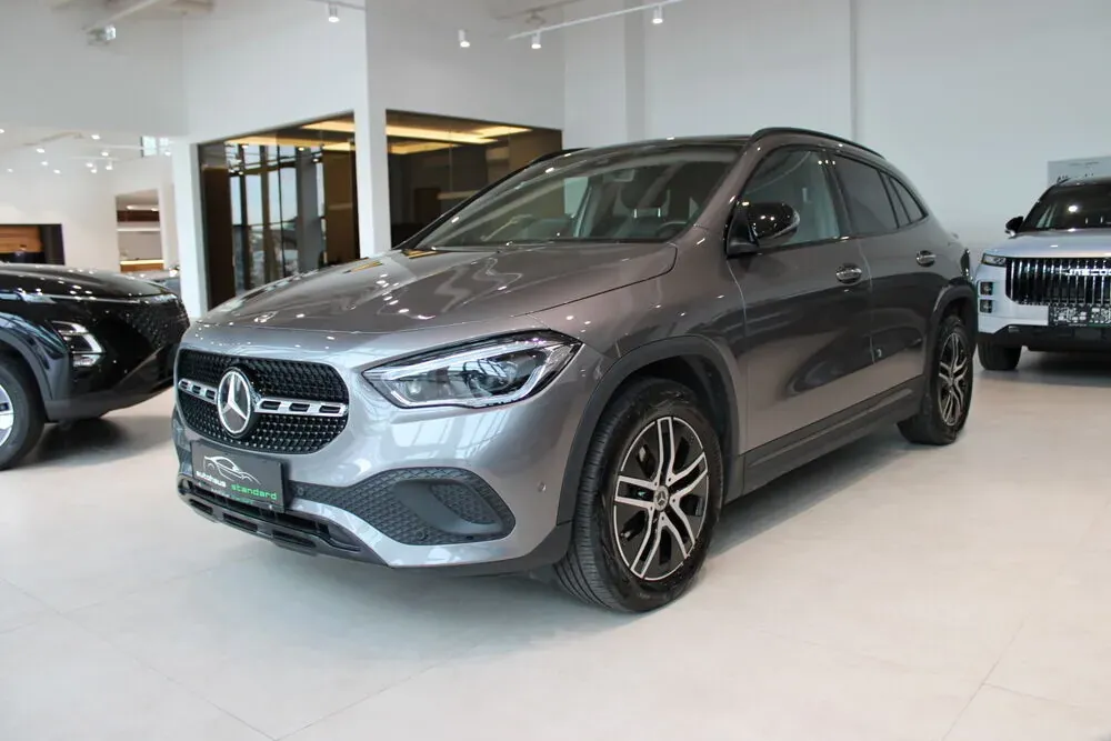 Mercedes-Benz Gla Class 2023 photo 3