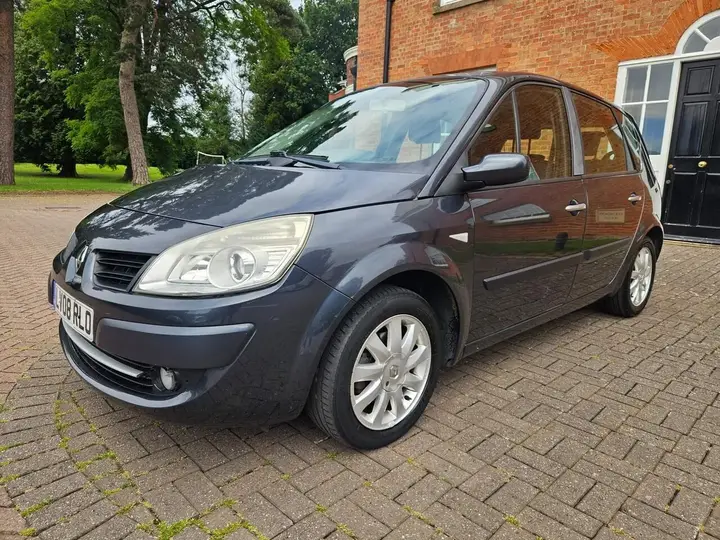 Renault Scenic 2008 photo 2