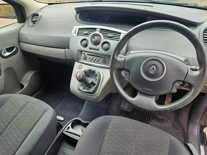 Renault Scenic 2008 photo 3