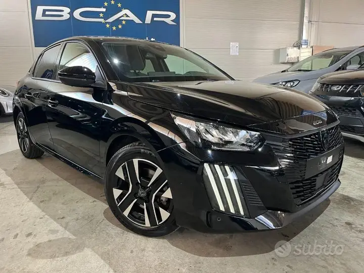 Peugeot 208 2025 photo 3