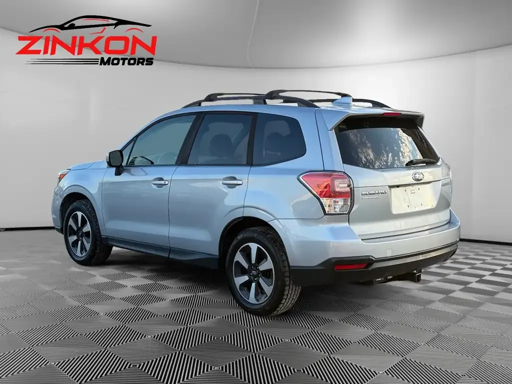 Subaru Forester 2018 photo 3