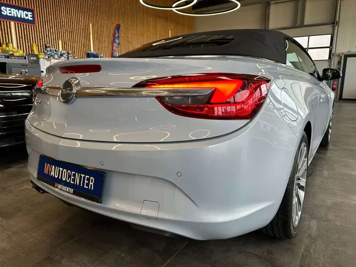 Opel Cascada 2013 photo 2