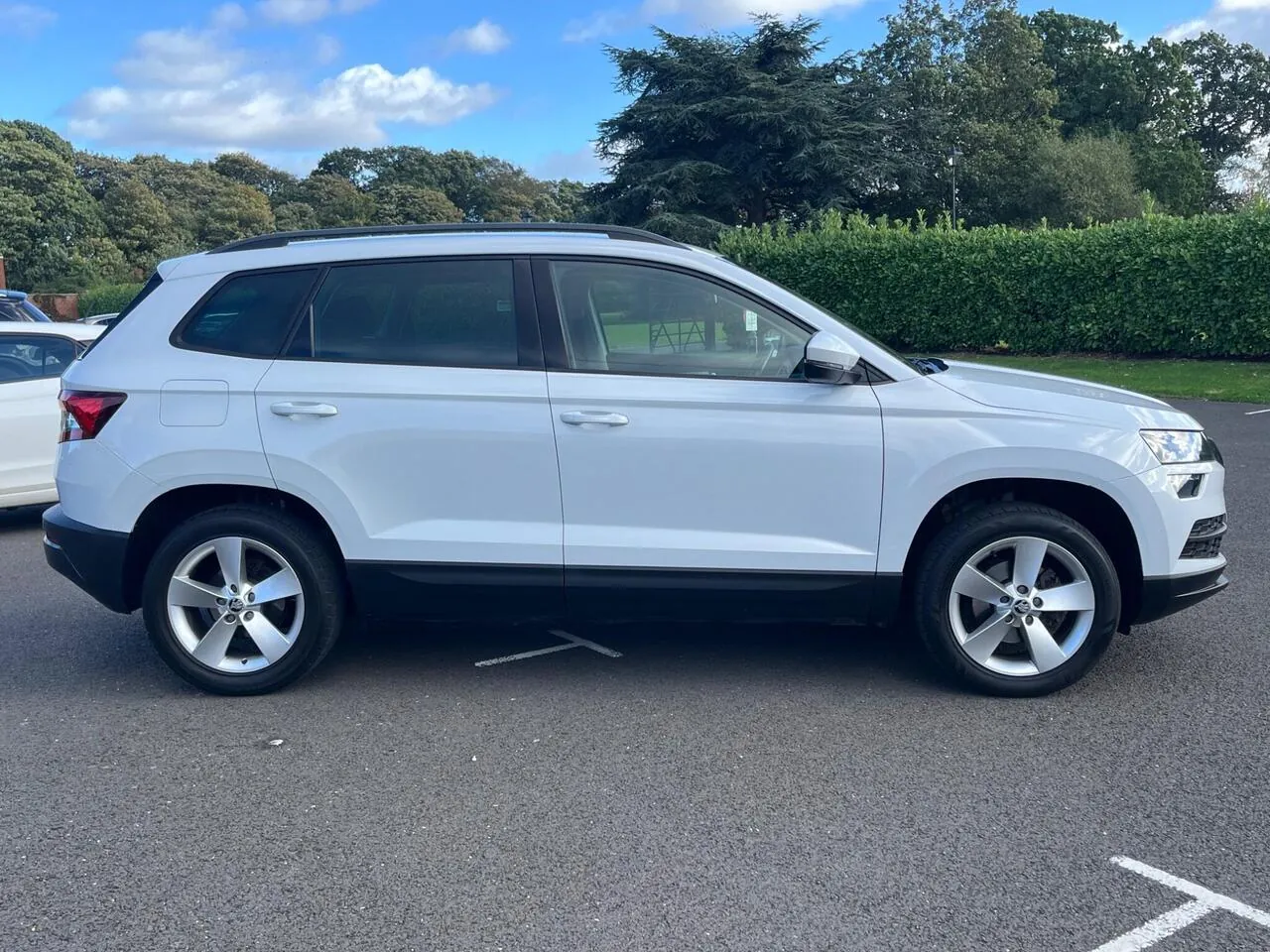 Skoda Karoq 2019 photo 2