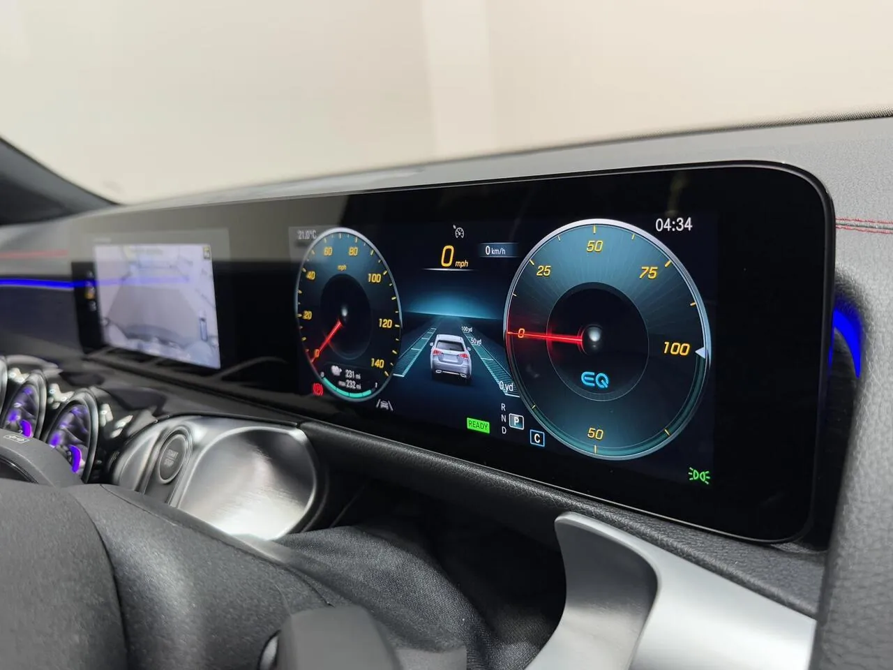 Mercedes-Benz Eqb 2022 photo 2