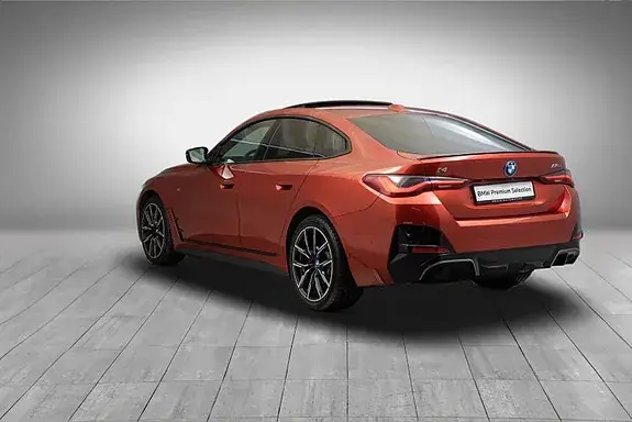 BMW I4 2023 photo 3