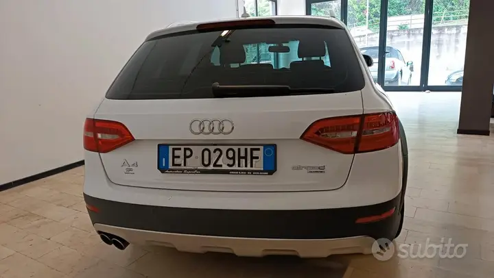 Audi A4 Allroad 2012 photo 3