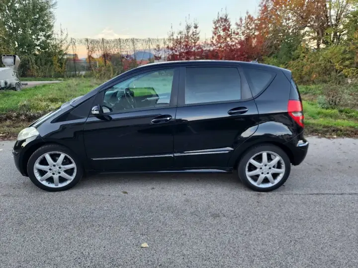Mercedes-Benz A-Class 2008 photo 2