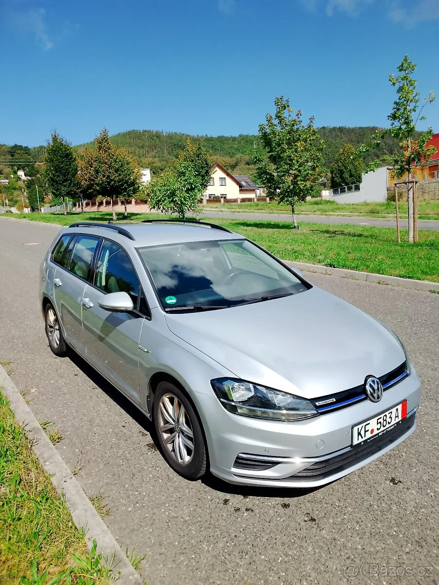 Volkswagen Golf 2019 photo 2