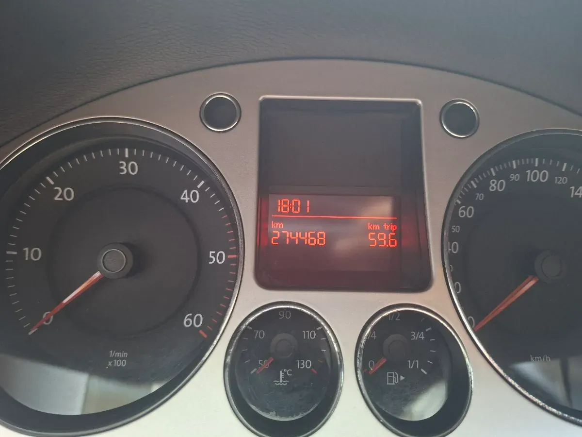 Volkswagen Passat 2008 photo 3