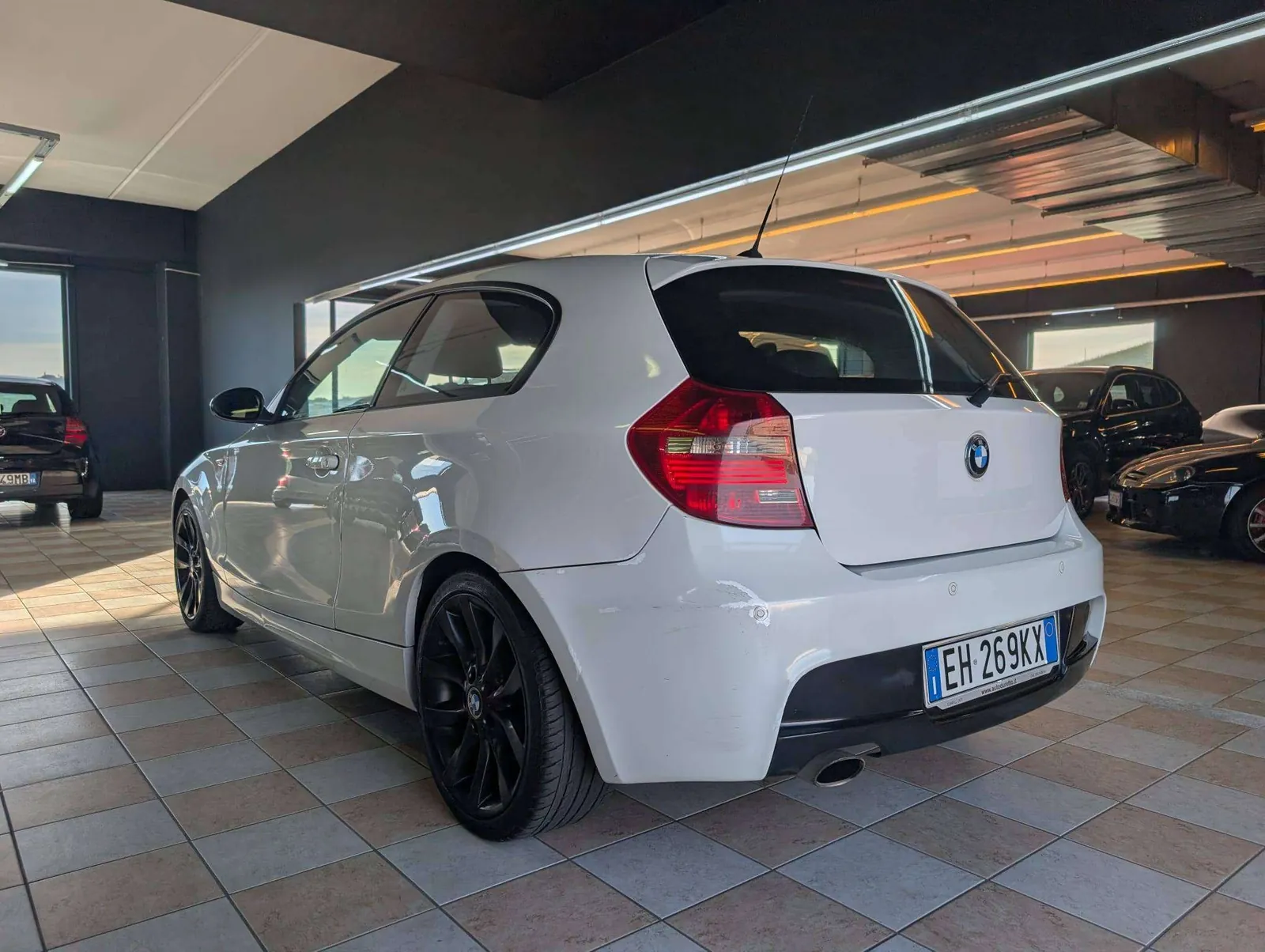 BMW 120 3P Futura 2008 photo 3
