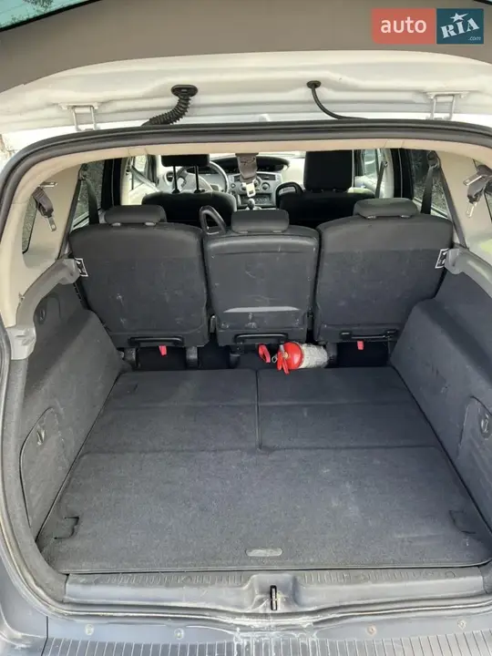 Renault Scenic 2008 photo 2