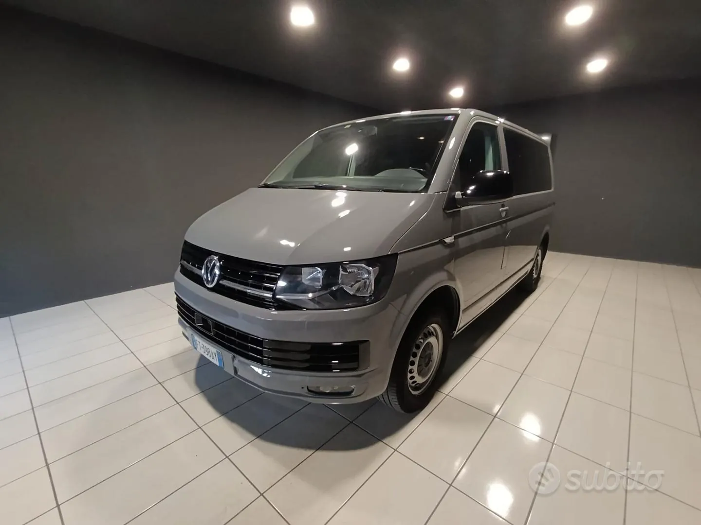 Volkswagen Caravelle