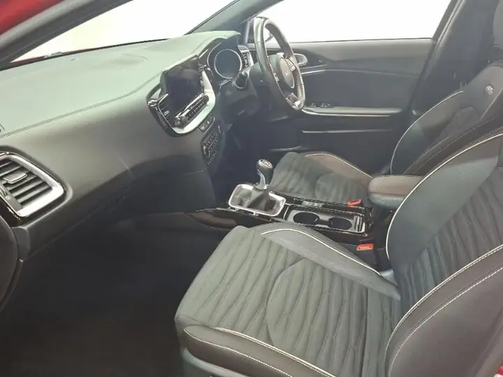 Kia Proceed 2024 photo 5