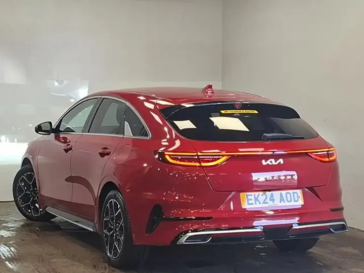 Kia Proceed 2024 photo 2