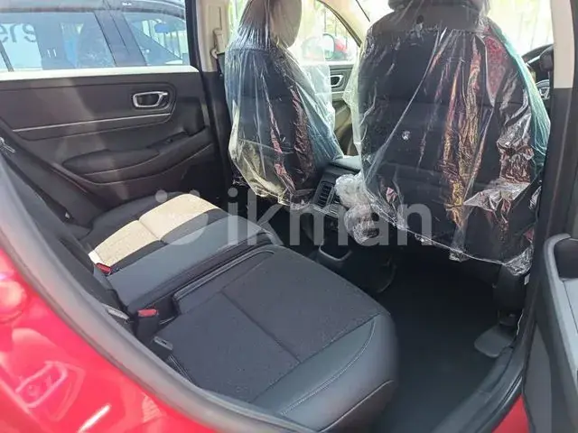 Honda Vezel 2025 photo 4