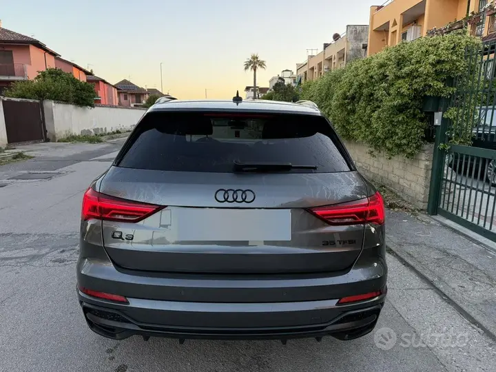 Audi Q3 2020 photo 2