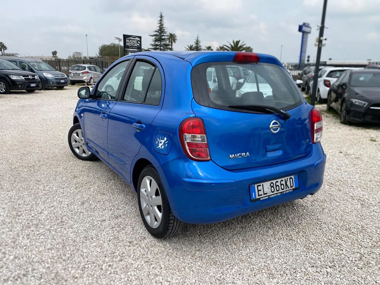 Nissan Micra 2011 photo 5