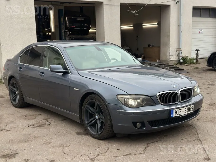 BMW 740I 2008 photo 2