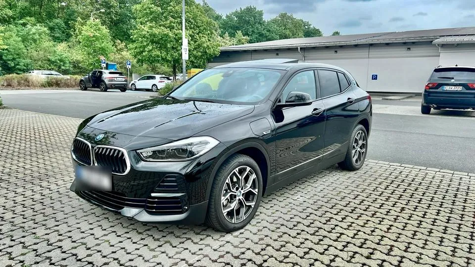 BMW X2