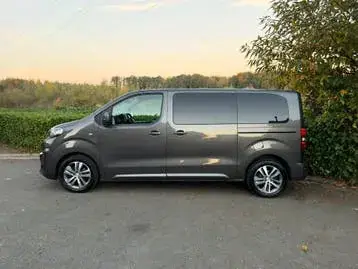 Peugeot Traveller 2020 photo 2