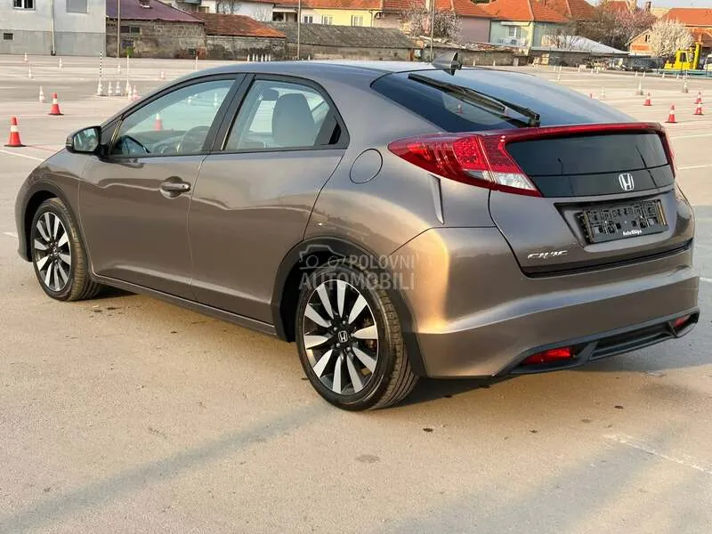 Honda Civic 2015 photo 3