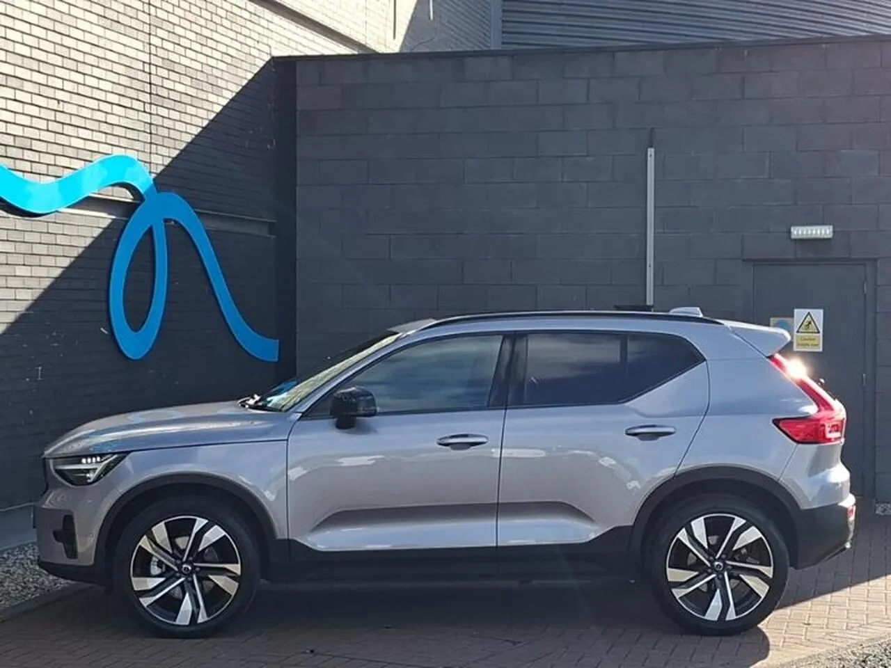 Volvo Xc40 2025 photo 4