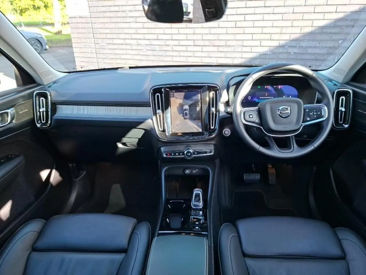 Volvo Xc40 2025 photo 3