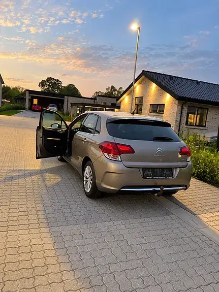 Citroen C4 2016 photo 3