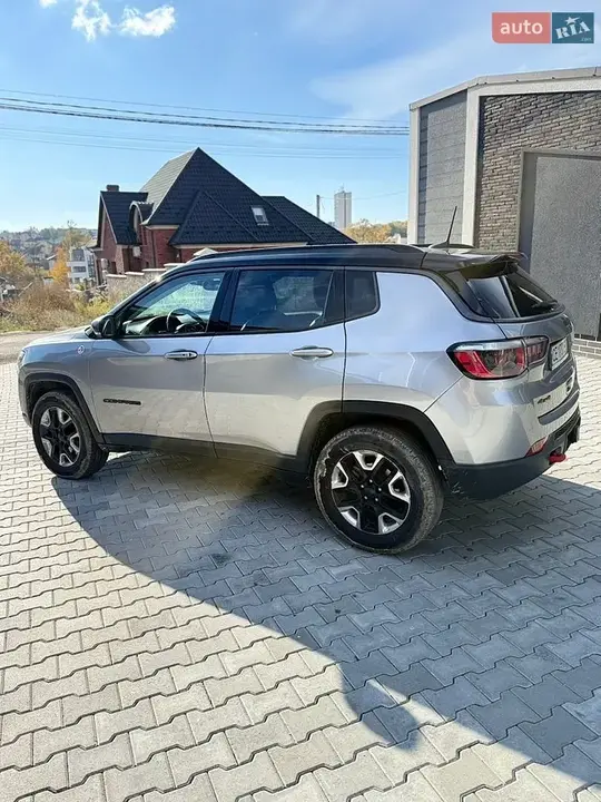 Jeep Compass 2018 photo 3