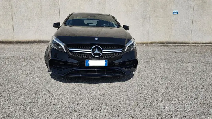 Mercedes-Benz A45 2016 photo 3