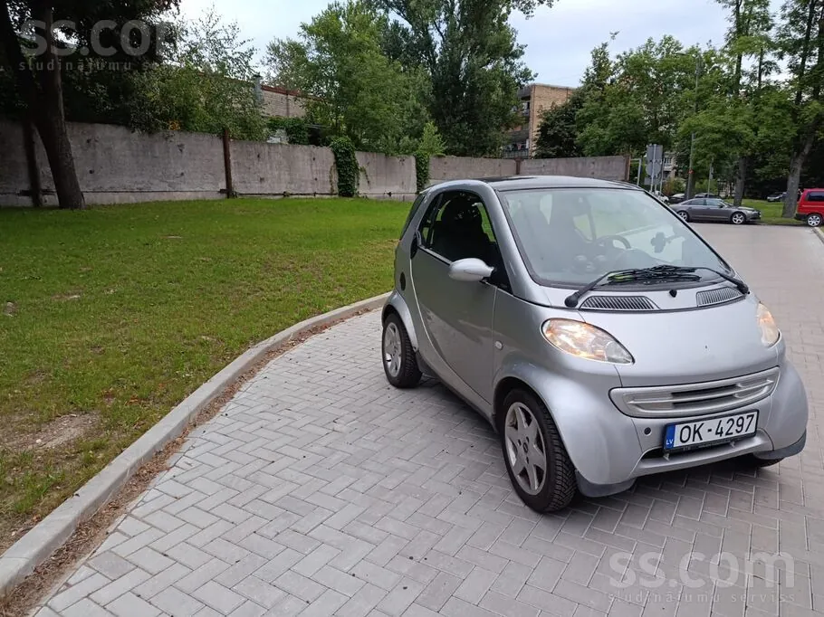 Smart Fortwo 2001 photo 5