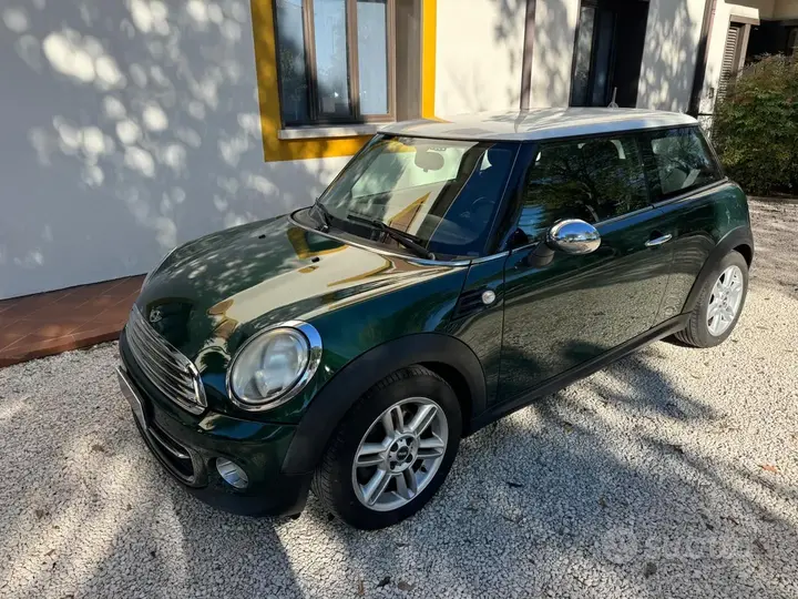 Mini Mini Cooper 2011 photo 4