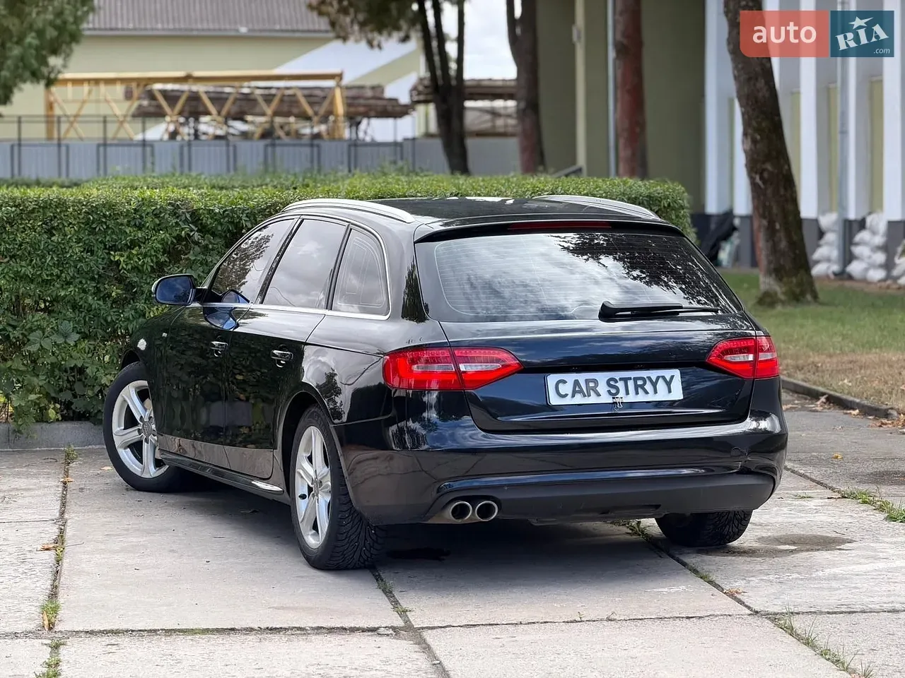 Audi A4 2013 photo 4