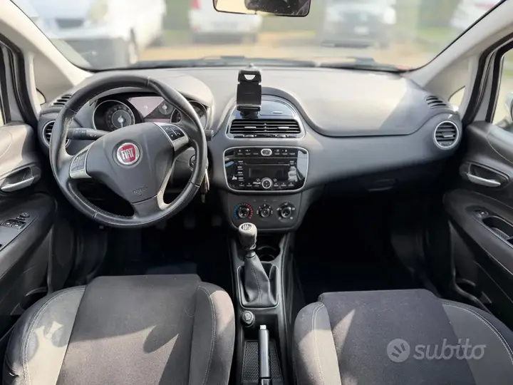 Fiat Punto 2014 photo 5