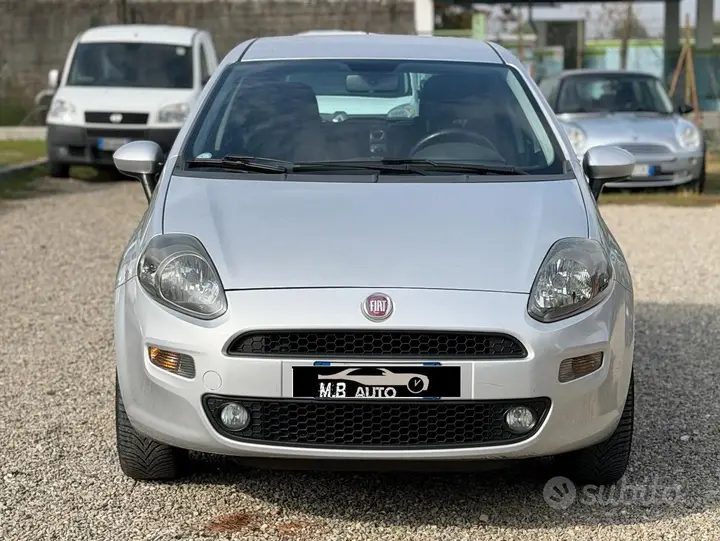 Fiat Punto 2014 photo 2