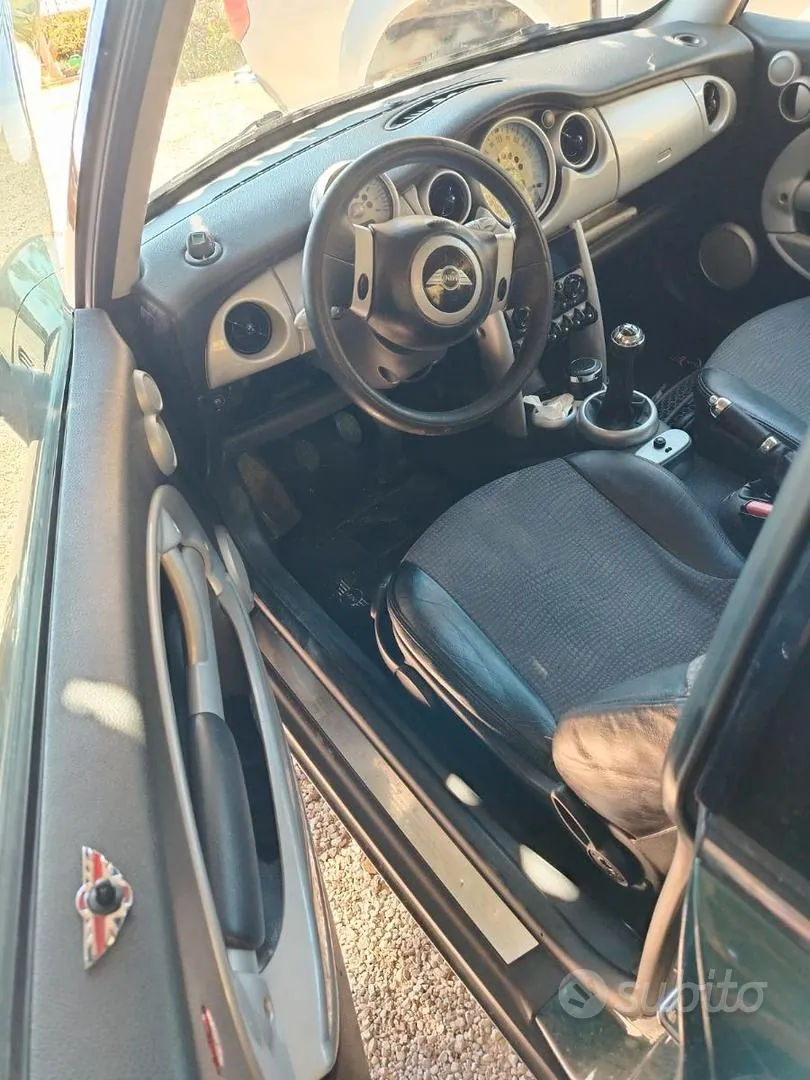 Mini Cooper 2002 photo 4